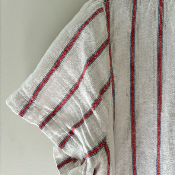 SOLD - Universal Thread Pinstripe Linen Top - Picture 4 of 6